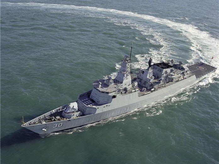 KD Lekiu, salah satu kapal perang milik Angkatan Laut Malaysia. Kapal perang ini merupakan jenis yang paling canggih yang dimiliki oleh Malaysia. sumber: hobbymiliter.com
