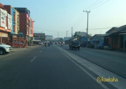 Kabut tipis di jalan lingkar dalam Banjarmasin (kaekaha)