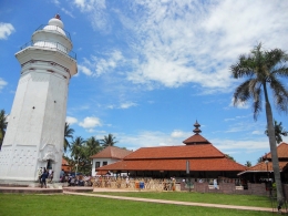 Masjid Agung Banten (suarabantennews.com)