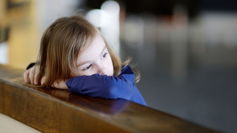 Anak Suka Menyendiri, Perlukah Orang Tua Khawatir? (MNStudio/Shutterstock)