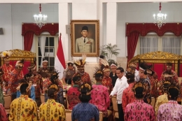Presiden Joko Widodo bertemu dengan sejumlah tokoh Papua dan Papua Barat di Istana Negara Jakarta, hari ini (Selasa, 10 September 2019) | Gambar: KOMPAS.com