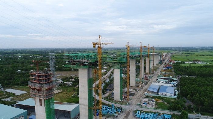 Vietnam sedang melakukan pembangunan infrastruktur besar-besaran berkat Iklim Investasi yang baik bagi para Investor yang disediakan pemerintah Vietnam Sumber: cienco4.vn