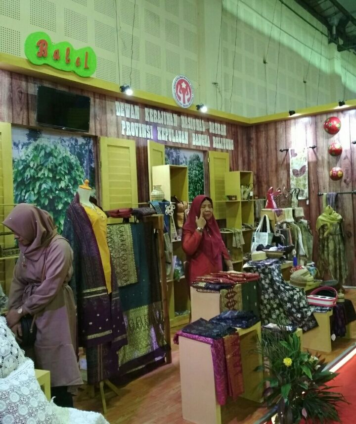 Booth Babel (dok.pri)