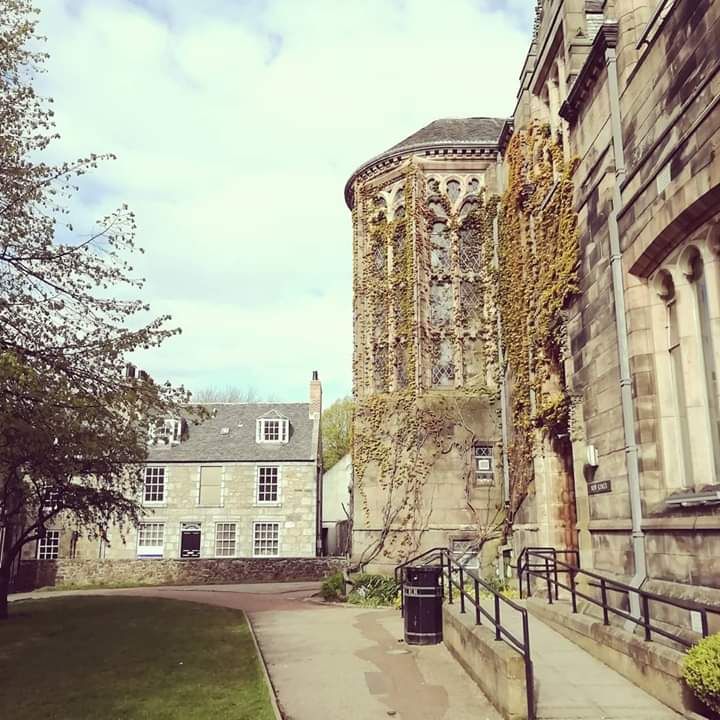 Bangunan kuno Univ. Aberdeen (foto: Jeny Irene Tarigan) 