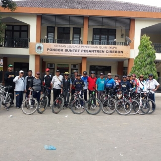 Pondok Buntet Pesantren Cirebon Dalam Sekilas Ulasan Kompasiana Com