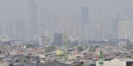 udara jakarta yang menduduki peingkat ketiga dunia tingkat polusinya di dunia, data 16 September (merdeka.com)