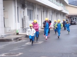 Pendidikan bencana di Jepang. Foto: Mext.go.jp.