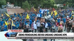Demo massa pendukung Revisi UU KPK | Tribunnews.com