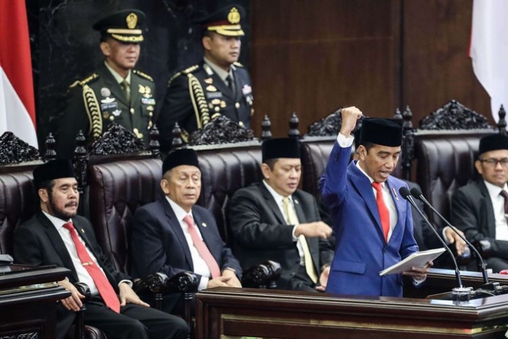 Presiden Jokowi saat berpidato di gedung DPR RI, sumber gambar : kompas.com