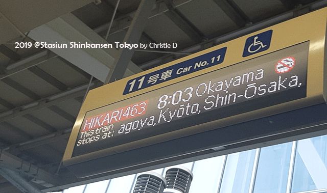 Dokumentasi pribadi | Jadwal keberangkatan Shinkansen Hikari dari Stasiun Tokyo ke wilayah Kansai