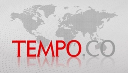 Republika dan Tempo mempelopori media daring di Indonesia.
