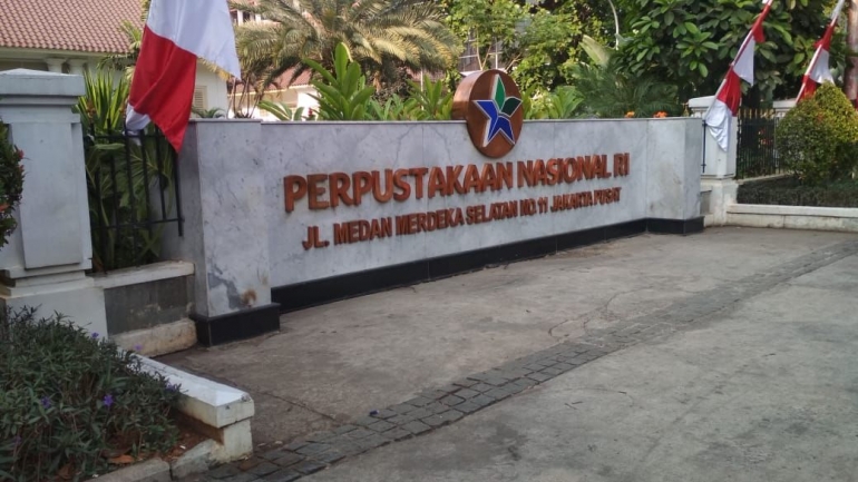Perpustakaan Nasional RI Jalan Medan Merdeka Selatan. Dokpri 1