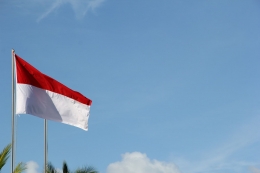 Bendera Indonesia. Foto: unsplash.com/photos/5i3oyOrojvk