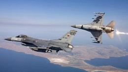 Gambar ilustrasi F-16 Turki. Sumber : balkaneu.com. edisi 15/03/2019
