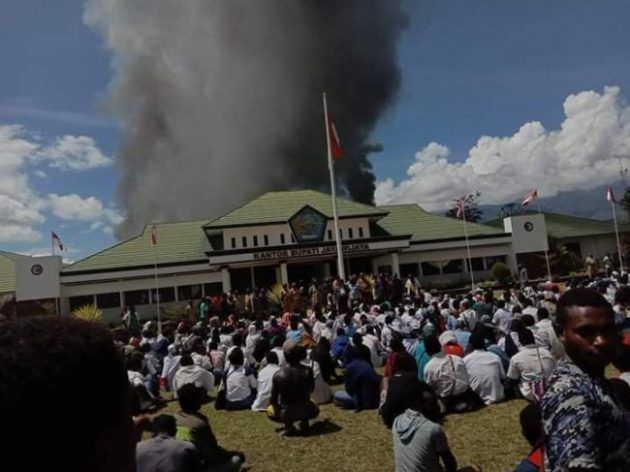 https://www.hidayatullah.com/berita/nasional/read/2019/09/28/171358/korban-tewas-di-papua-terus-berjatuhan-warga-waspada-ketakutan.html