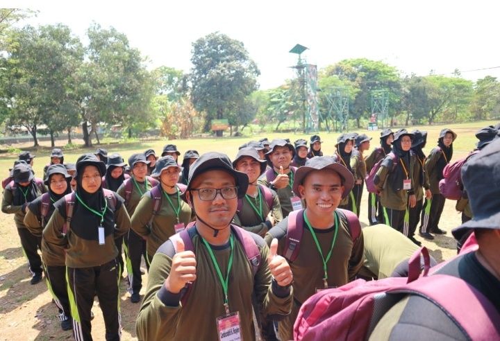 Foto : Tampak peserta semangat ikut bela negara di Rindam Jaya Hasanuddin Gowa Sul-Sel (dokpri).