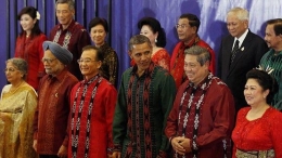 Batik dikenakan para pemimpin dunia | Sumber : DetikNews.com