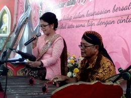 Lilik Sinden tampil di Biara Ursulin & Yayasan Dhira Bhakti Malang. Dokpri