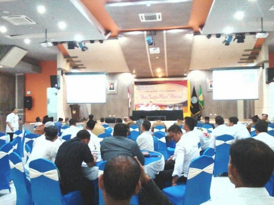 Kepala BNNP Aceh Brigjen Pol Drs Faisal Abdul Naser MH memberi Pengarahan tentang Bahaya Narkoba (dokpri)