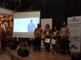 Ketiga pembicara dalam JNE Kopiwriting Yogyakarta. Dokpri