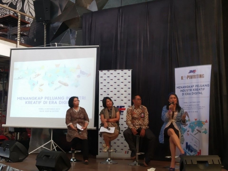 dok.pri para nara sumber yang hadir