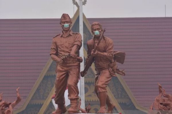 patung di Riau pakai masker, sumber: idm times