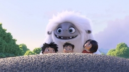 Everest dalam perjalanan pulang/Everest & Yi dalam Abominable/sumber: Dreamworks Animation