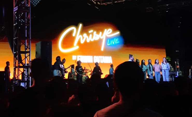 Suasana Hangat saat Penampilan Chrisye Live by Erwin Gutawa | Dokpri