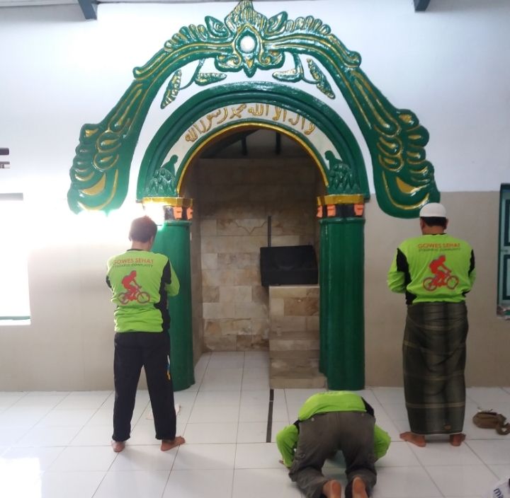 Ornamen khas masjid tua di Cirebon yang dipertahankan. Dokumen penulis