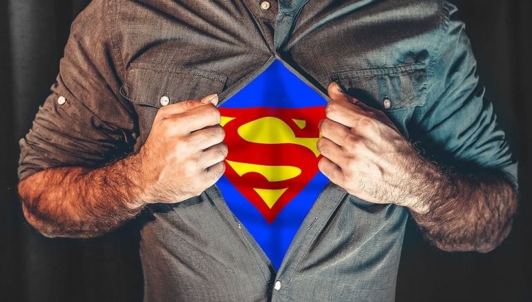 Superhero oleh Elias Sch - Foto: pixabay.com