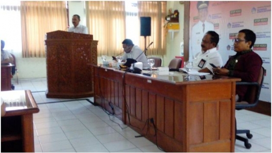 Kolonel (INF) Ketut Budiastawa, S.Sos., M.Si. Kepala Kantor Wilayah Kementerian Pertahanan Provinsi Bali memberikan paparan tentang Antisipasi Penyebaran Radikalisme (Sumber: dokumen pribadi)