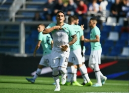 Selebrasi Lautaro Martinez usai mencetak gol ke gawang Sasuolo pada pekan ke-8 Serie A di Mapei Stadium, minggu (20/10/2019) sore. (Instagram @inter)