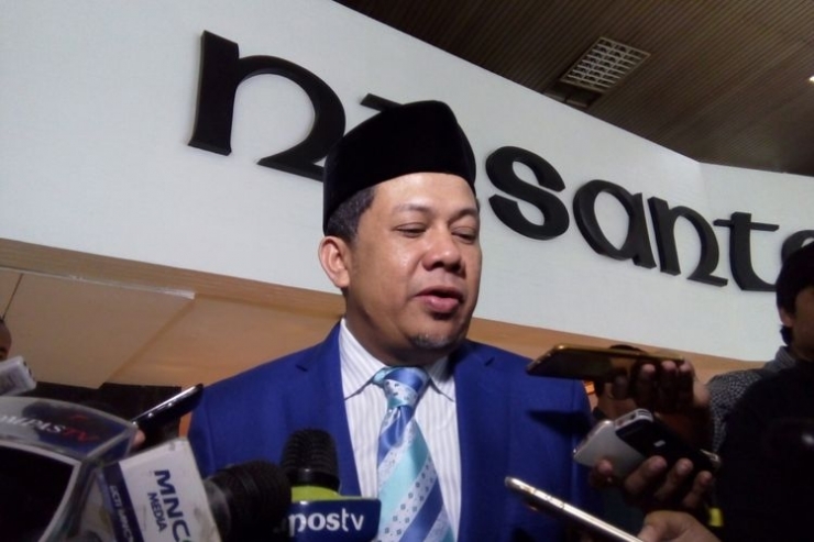 Wakil Ketua DPR-RI Fahri Hamzah di Gedung DPR-RI, Jakarta, Selasa (9/5/2017).(Estu Suryowati/KOMPAS.com)