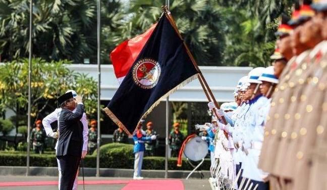 Prabowo saat apel pasukan di Kemenhan (Tribunnews)