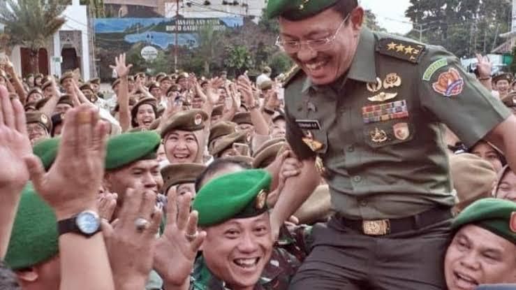 Mengenal Dokter Terawan, Perwira Tinggi Militer Kedua Yang Jadi Menkes ...