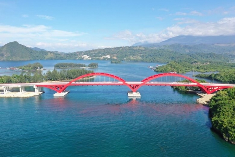 Jembatan Holtekamp Papua| Sumber: Detik.com