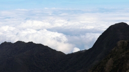 Panorama di salah satu sisi gunung Latimojong (Dokpri)