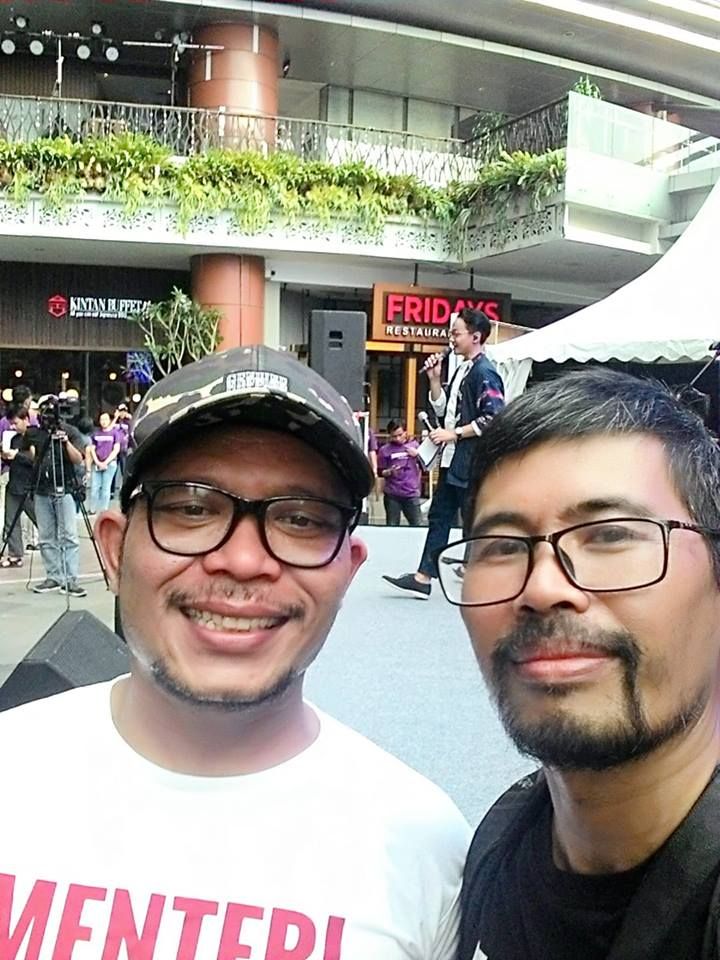 bisa Foto Bareng dengan Mentri. Itu moment spesial gabung menjadi Kompasianer (Dokumen Pribadi)