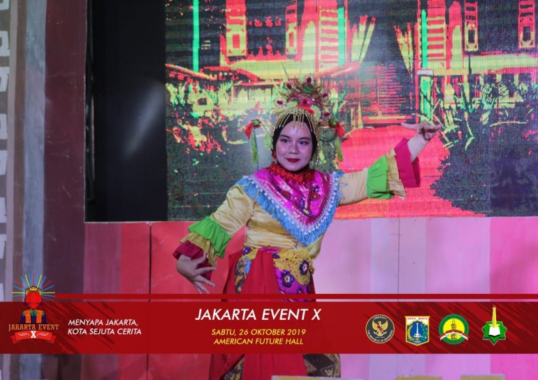 Salah Satu Penampilan Seni oleh Mahasiswa Asal Jakarta di Jakarta Event X (Dokpri)