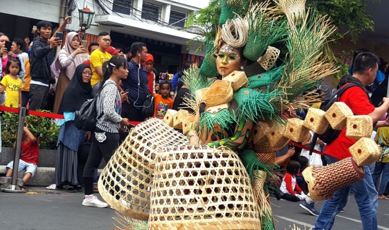 Jogja Fashion Carnival 2022 Sampah sampah Cantik yang Jogja Fashion Carnival 2022 Sampah sampah Cantik yang
