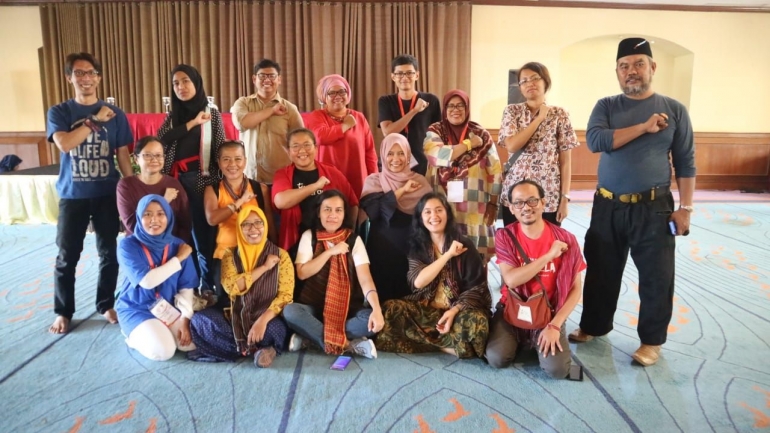 Bersama blogger dari berbagai daerah (Dok. Yudi Randa)