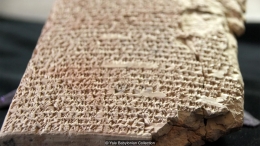 Tablet yang berisikan ressep masakan. Sumber:Yale Babylonian Collection 