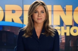 Jen Aniston di The Morning Show (Sumber:theverge.com)