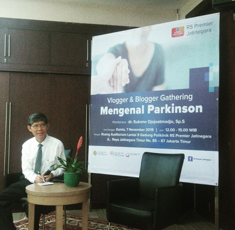 Usia Senja Dan Parkinson Yang Mungkin Menyerang Keluarga Kita Halaman All Kompasiana Com