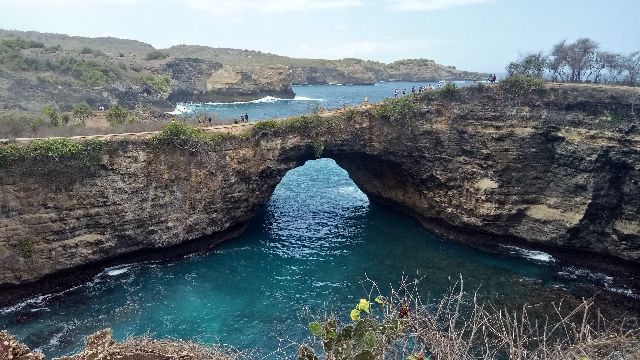 angel bilabong Beach