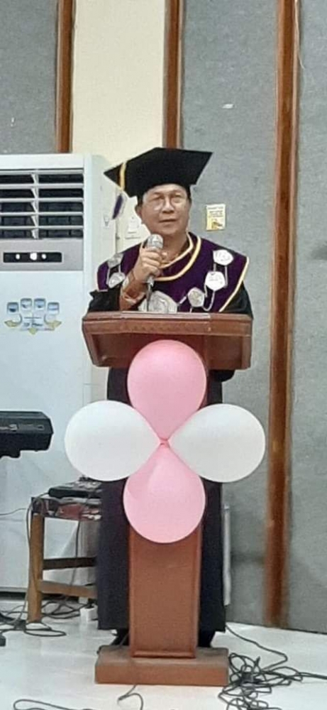 Dr Ir Revly Y Tulung, MS memberi sambutan dalam Dies Natalis 56 Fapet Unsrat(sumber:SonnyMoningkey)