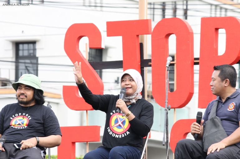 Talkshow bersama sejumlah narasumber dalam acara STOP HOAX Indonesia / Andrea Aurelia