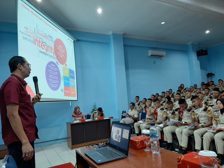 Kuliah Umum oleh Technical Fleet Manager