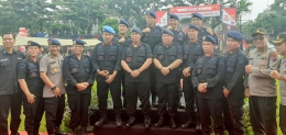 Satuan Personil Brimob Poldasu Bersama Dengan Wakapoldasu Brigjend Pol Mardiaz Kusin Dwihananto S.I.K, M.Hum