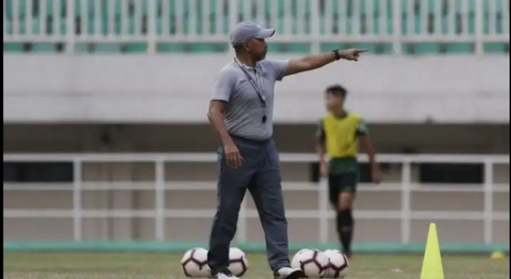 Fakhri Husaini pamit sebagai pelatih timnas U-19(dok:bola.com)